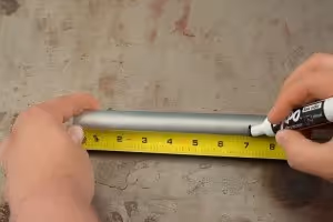 how to cut emt conduit pipe?